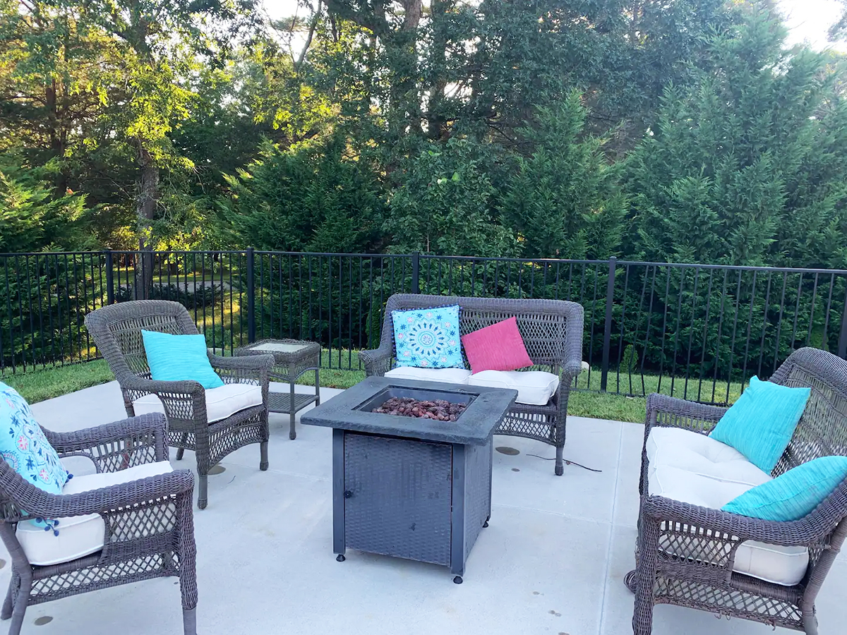 Outdoor Lounge
